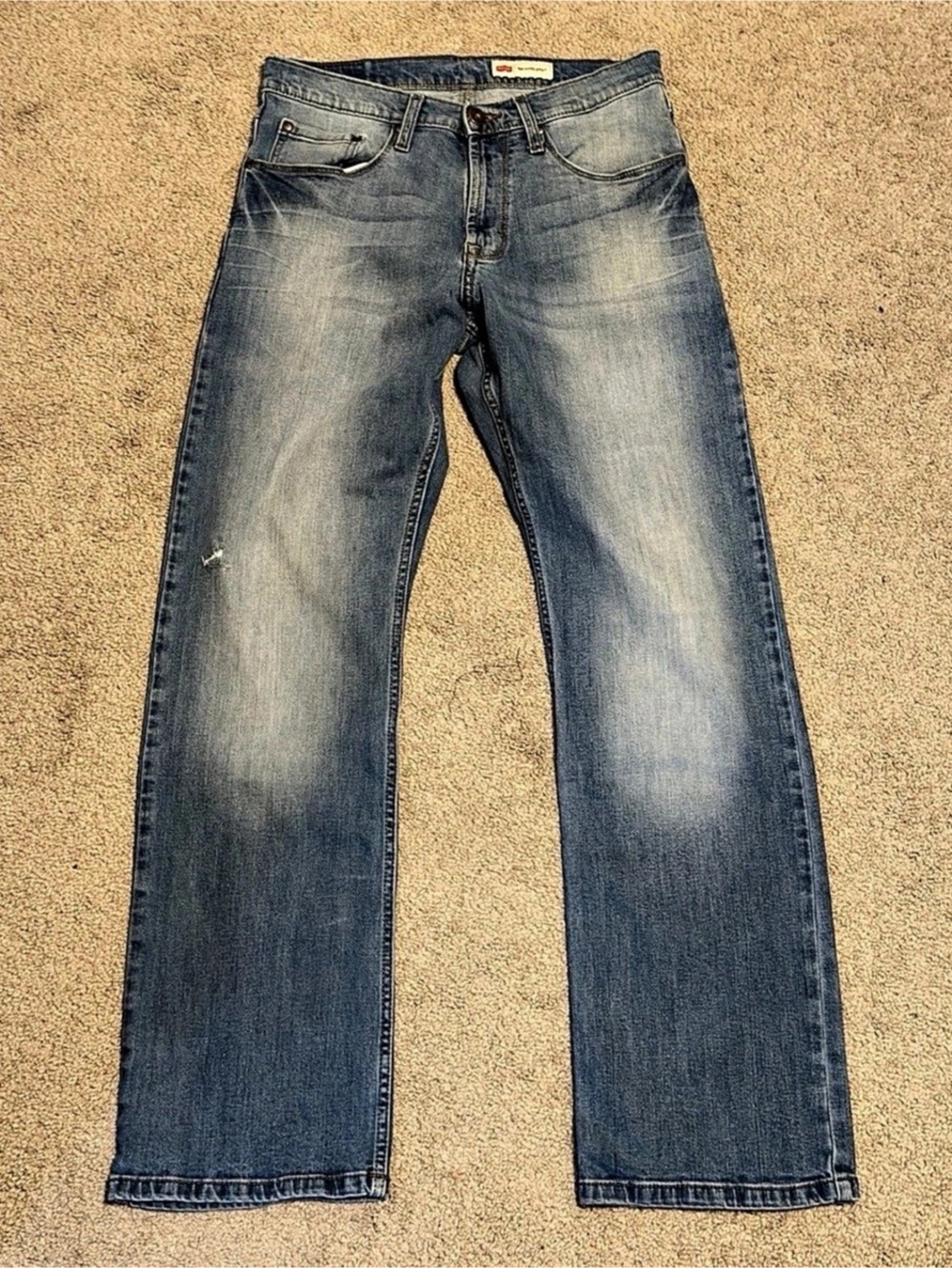 Wrangler Relaxed Boot Bootcut Jeans in Blue